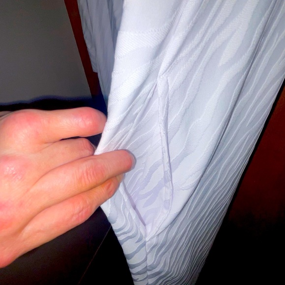 NWT’s Plus Size Foxcroft Long Sleeve buttoned Collar V-Neck Jersey Style Dress - Picture 3 of 4